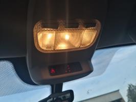 Luce di cortesia