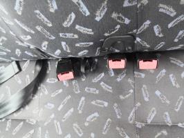 Attache ceinture arriere gauche