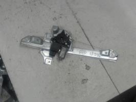 Leve vitre electrique avant droit