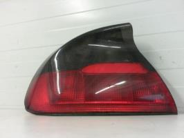 Fanale posteriore principale sinistro (luci)