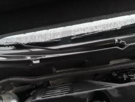 Bras essuie glace avant droit