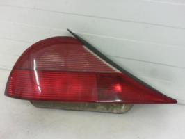 Fanale posteriore principale sinistro (luci)