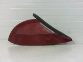 Fanale posteriore principale sinistro (luci)