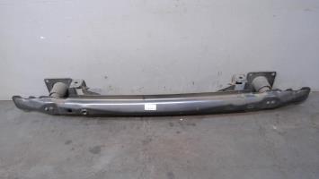 Renfort pare choc avant (traverse)