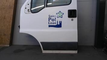 Porte avant gauche