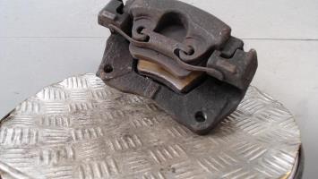 Etrier avant droit (freinage)