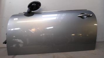 Porte avant gauche