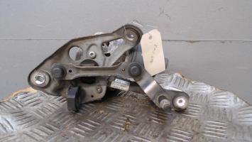 Moteur essuie glace avant gauche