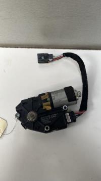 Moteur toit ouvrant