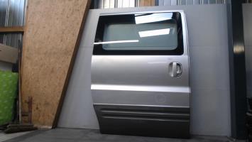 Porte laterale droit