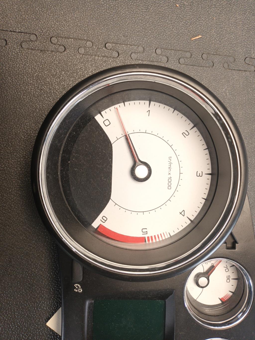 Compteur PEUGEOT 308 1 PHASE 1 Diesel - 1