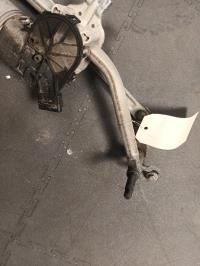 Moteur essuie glace avant