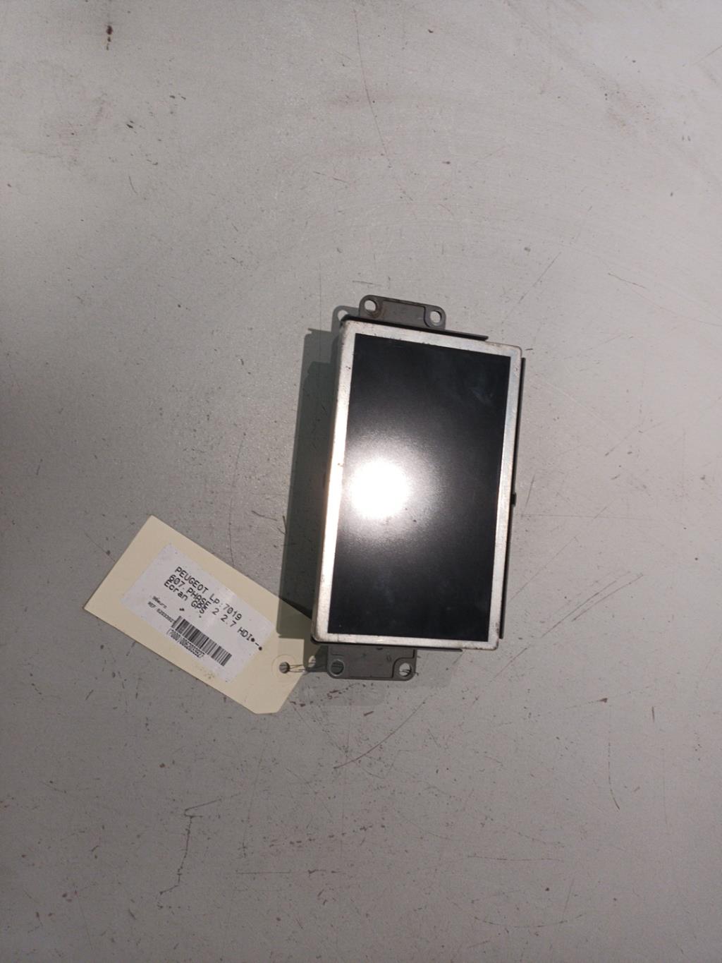 Ecran GPS PEUGEOT 607 PHASE 2 Diesel - 1