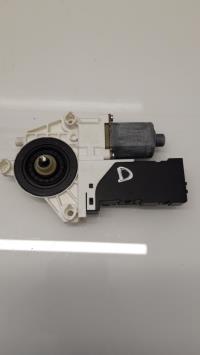 Moteur leve vitre avant droit