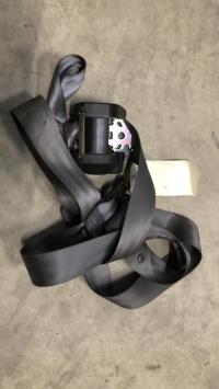 Ceinture avant droit