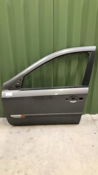 Porte avant gauche