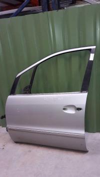 Porte avant gauche