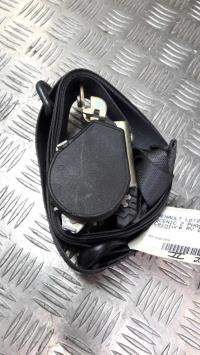 Ceinture avant gauche