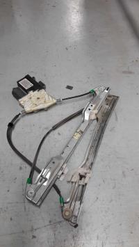 Leve vitre electrique avant droit