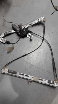Leve vitre electrique avant droit