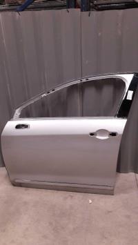 Porte avant gauche