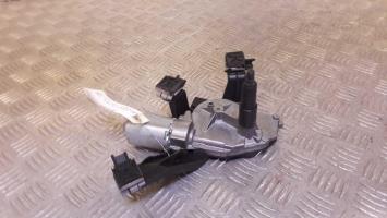 Moteur essuie glace arriere