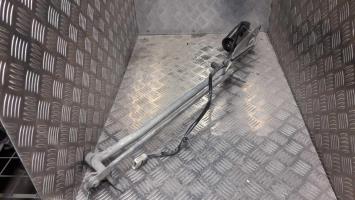 Moteur essuie glace avant