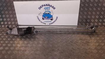 Moteur essuie glace avant