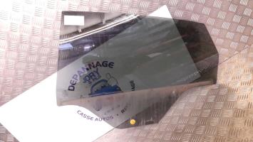 Vitre arriere gauche