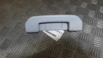 Poignee de maintien avant gauche