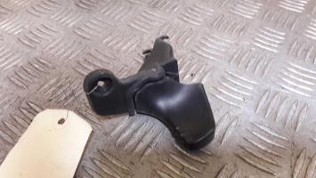Poignee porte avant droit