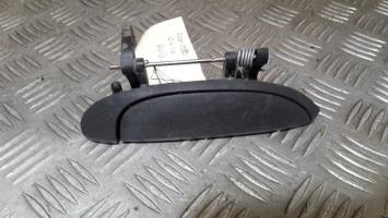 Poignee porte avant gauche
