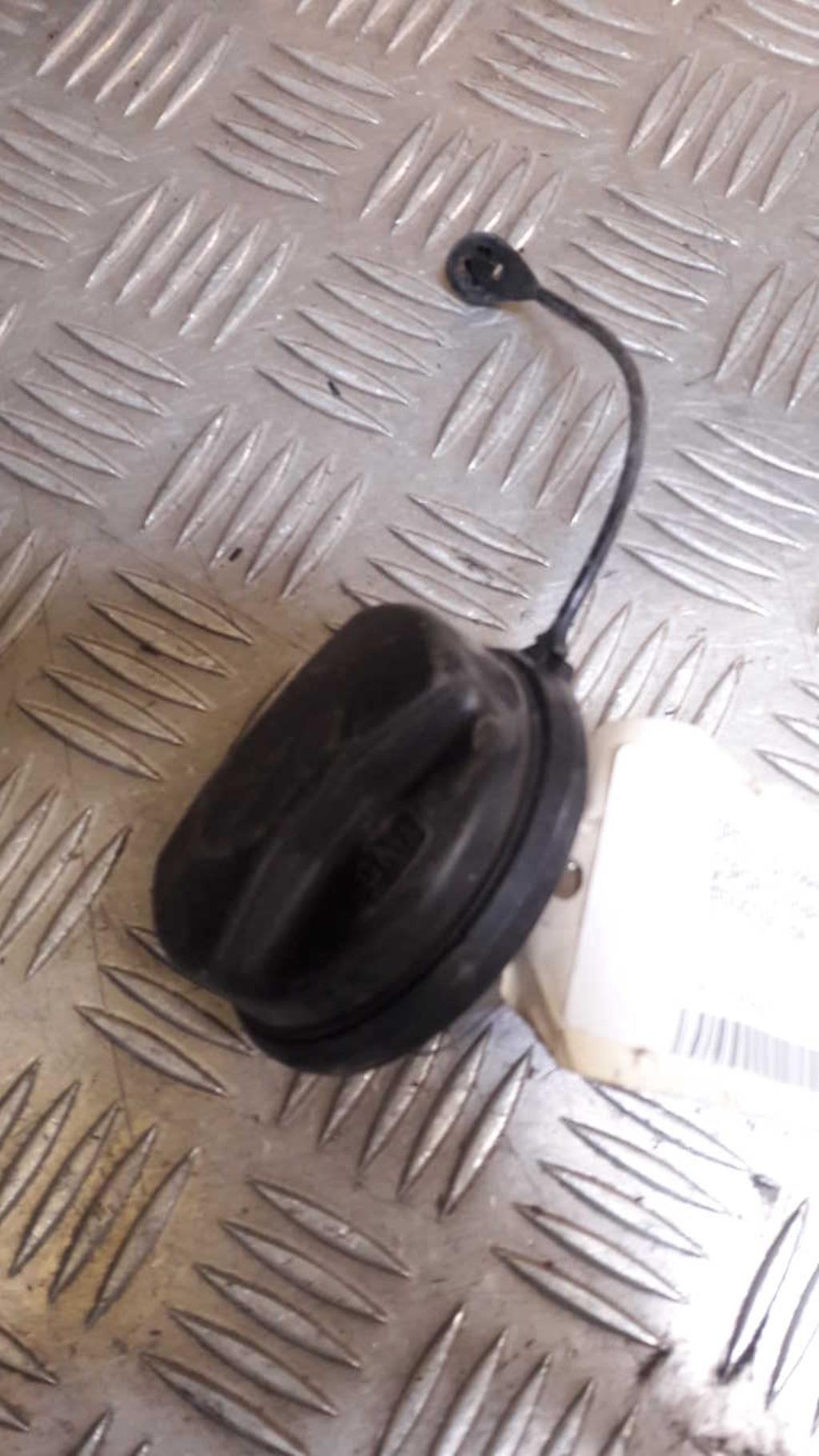 Bouchon de carburant OPEL CORSA D PHASE 1 Essence - 1