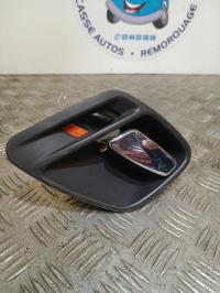 Poignee interieur avant droit