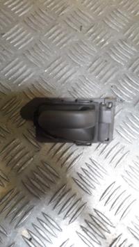 Poignee interieur avant gauche