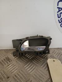 Poignee interieur avant gauche