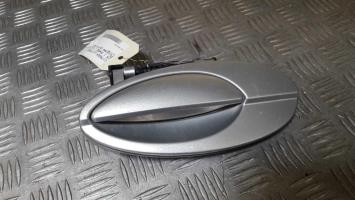 Poignee porte arriere gauche