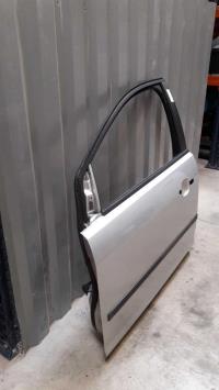 Porte avant gauche