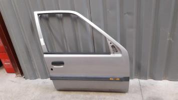 Porte avant droit
