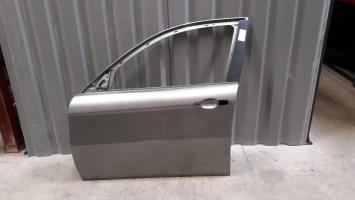 Porte avant gauche