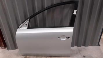 Porte avant gauche