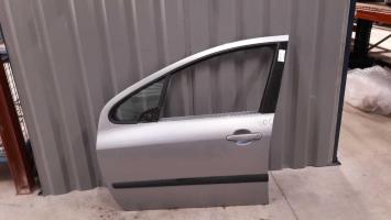 Porte avant gauche