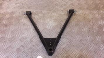 Triangle inferieur avant droit