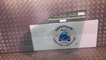 Vitre avant gauche