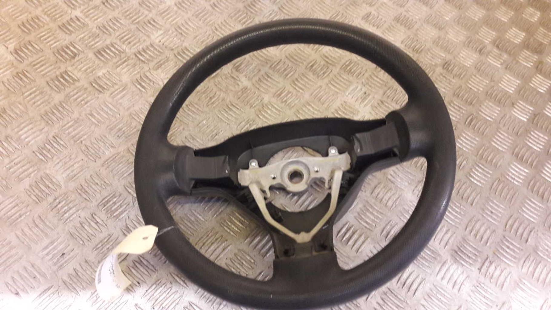 Volant PEUGEOT 107 PHASE 1 Essence - 1