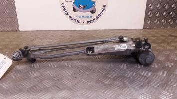 Moteur essuie glace avant