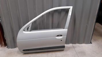 Porte avant gauche