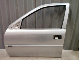 Porte avant gauche