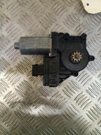 Moteur leve vitre avant gauche
