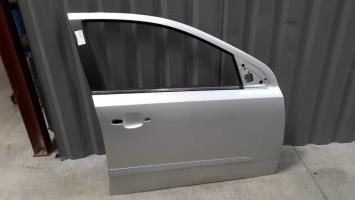 Porte avant droit